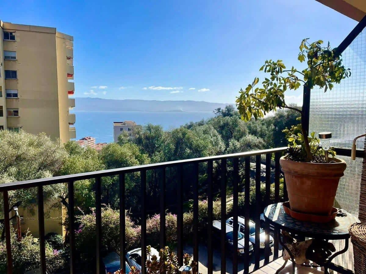 Apartment Spacieux T3 Avec Vue - Parking & Wifi Ajaccio (Corsica)